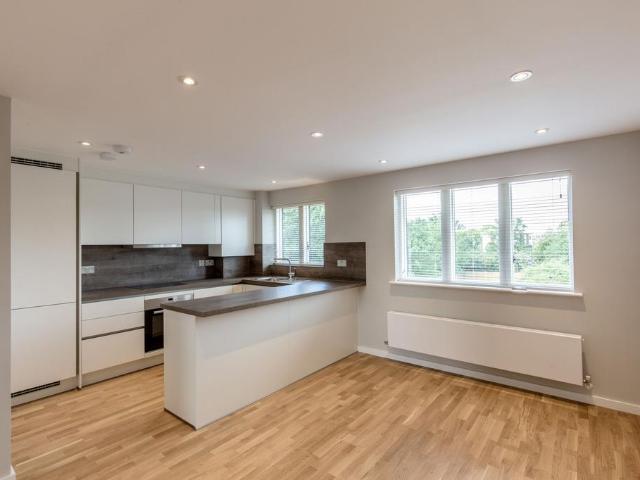 Apartment for rent in London Borough of Enfield, Greater London