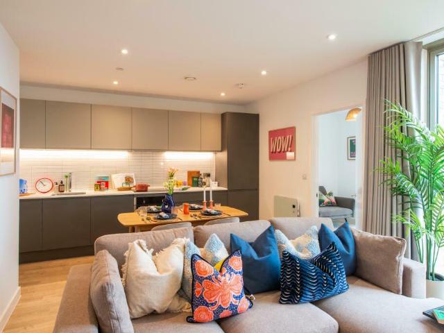 Apartment for rent in Salford Quays, Salford