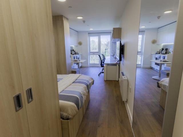 House for rent in Guildford Park, Westborough