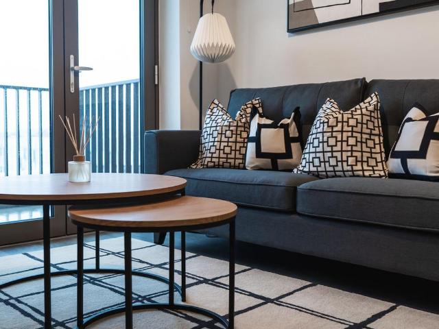 House for rent in Burnedge, Greater Manchester