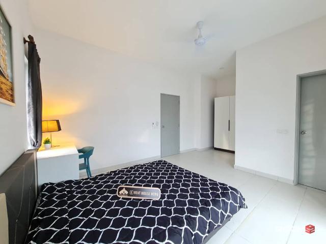 Room for rent in Sendayan Village, Negeri Sembilan