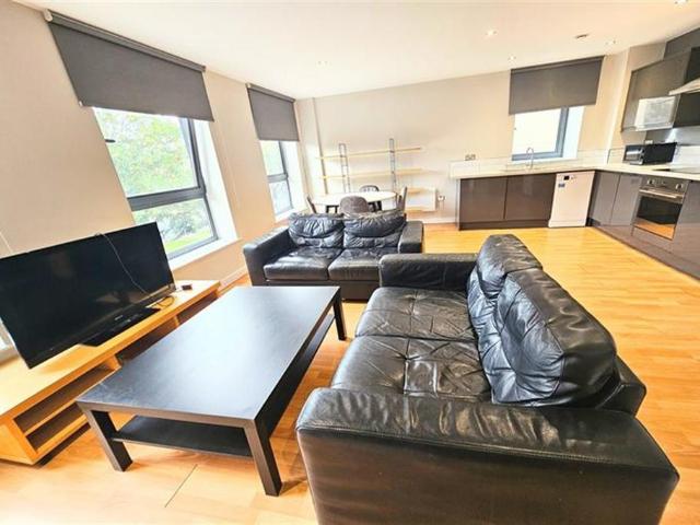 House for rent in Saint George's, South Yorkshire
