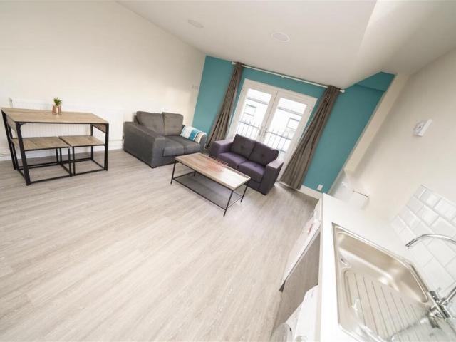 Apartment for rent in Saint George's, South Yorkshire