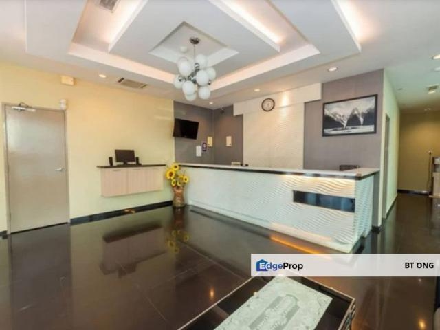 Shop for sale in Malaka