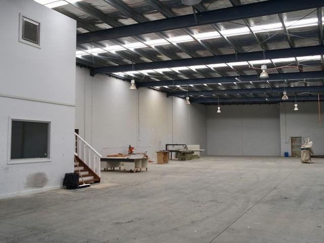 Warehouse for rent in Camerons Creek, Victoria