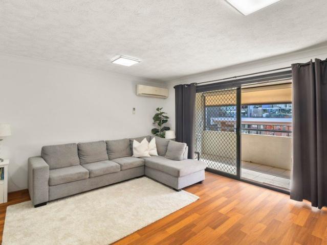 Apartment for sale in Toombul, Queensland