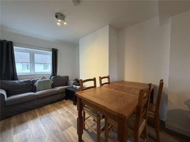 Apartment for rent in Mount Pleasant, Fole