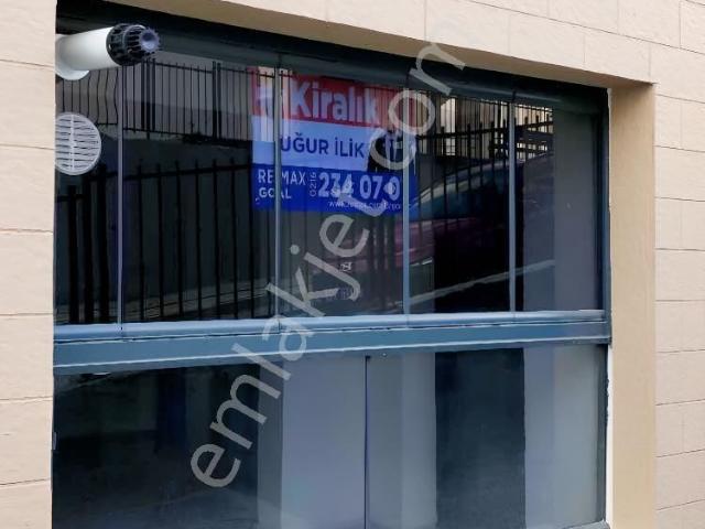 Ataşehir, İstanbul içerisinde kiralık mülk