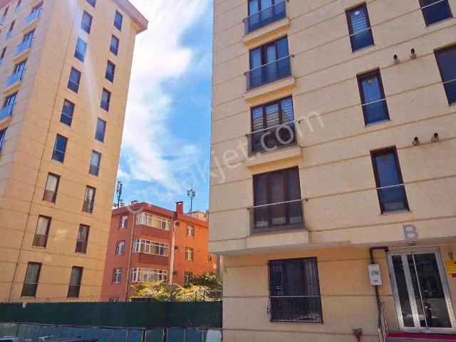 Ataşehir, İstanbul içerisinde kiralık mülk