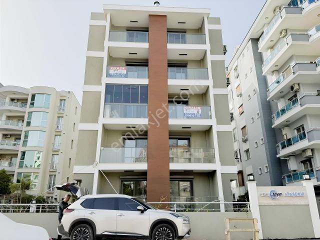 Çiğli, İzmir içerisinde kiralık mülk