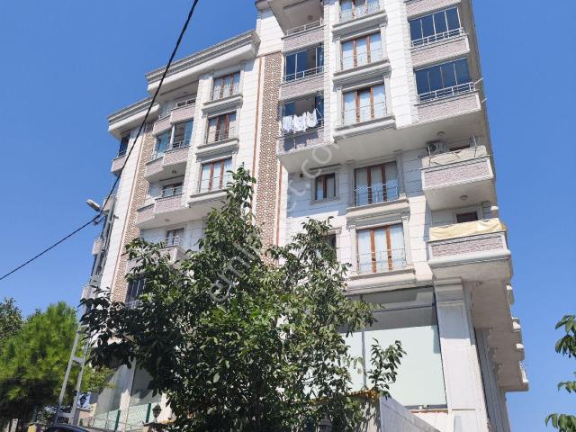 Ataşehir, İstanbul içerisinde kiralık mülk