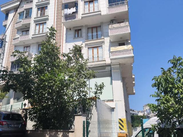 Ataşehir, İstanbul içerisinde kiralık mülk