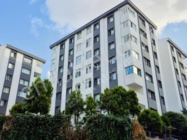 Ataşehir, İstanbul içerisinde kiralık mülk