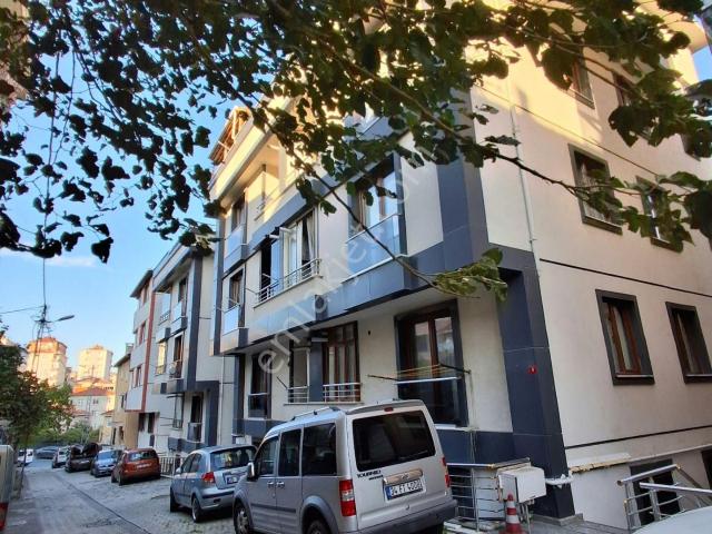 Otosanayi, Ataşehir içerisinde satılık mülk