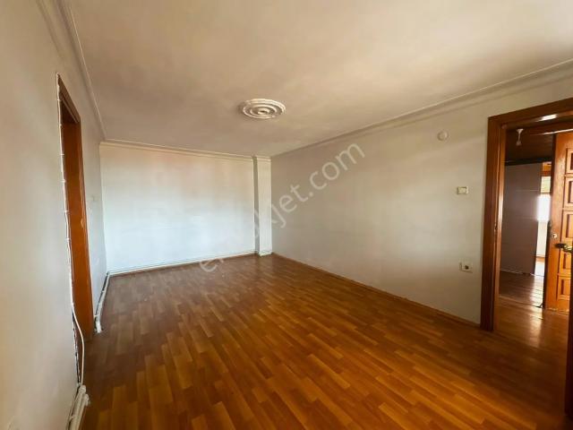 Ataşehir, İstanbul içerisinde kiralık mülk