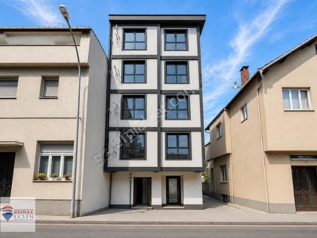 Ataşehir, İstanbul içerisinde kiralık mülk