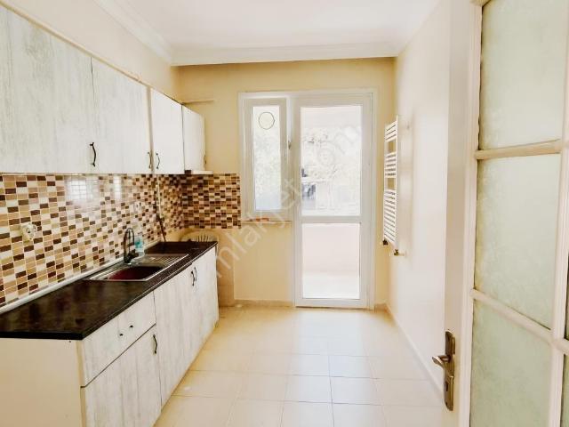 Ataşehir, İstanbul içerisinde kiralık mülk