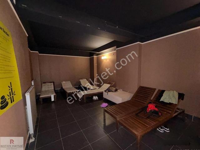 Ataşehir, İstanbul içerisinde kiralık mülk