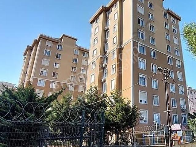 Ataşehir, İstanbul içerisinde kiralık mülk