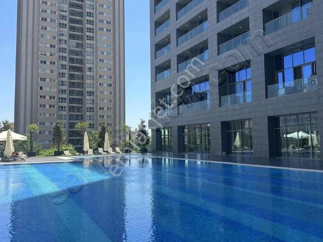 Ataşehir, İstanbul içerisinde kiralık mülk