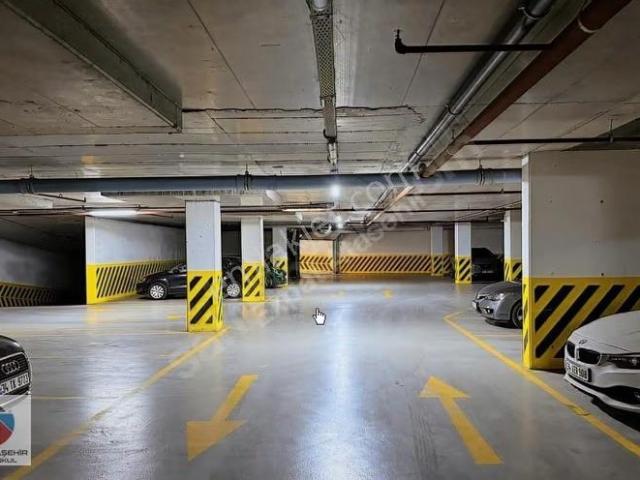 Ataşehir, İstanbul içerisinde kiralık mülk