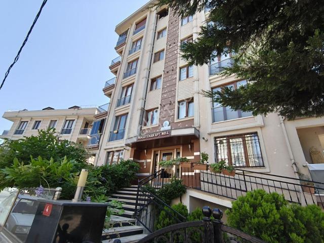 Ataşehir, İstanbul içerisinde kiralık mülk