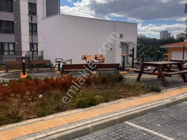 Yenişehir Mahallesi, Ataşehir içerisinde kiralık mülk