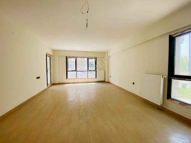 Ataşehir, İstanbul içerisinde kiralık mülk