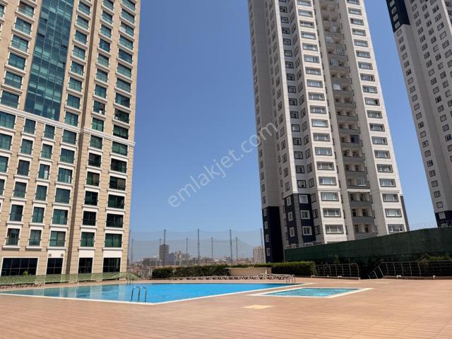 Ataşehir, İstanbul içerisinde satılık mülk