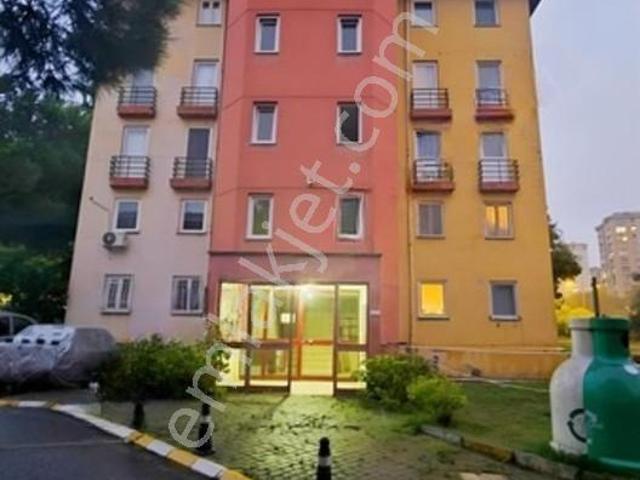 Atatürk Mahallesi, Ataşehir içerisinde kiralık mülk