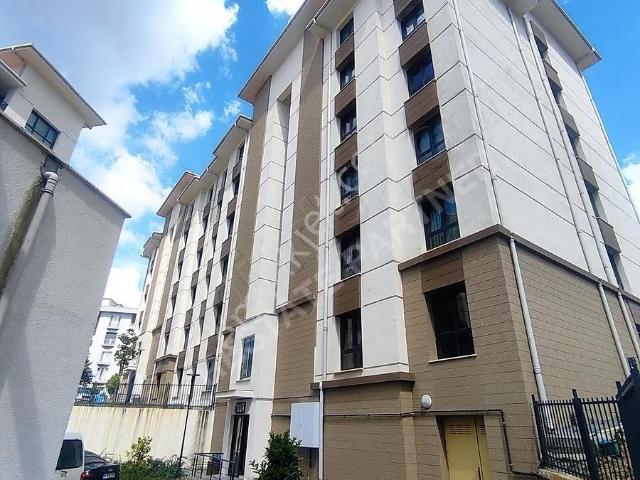 Ataşehir, İstanbul içerisinde kiralık mülk