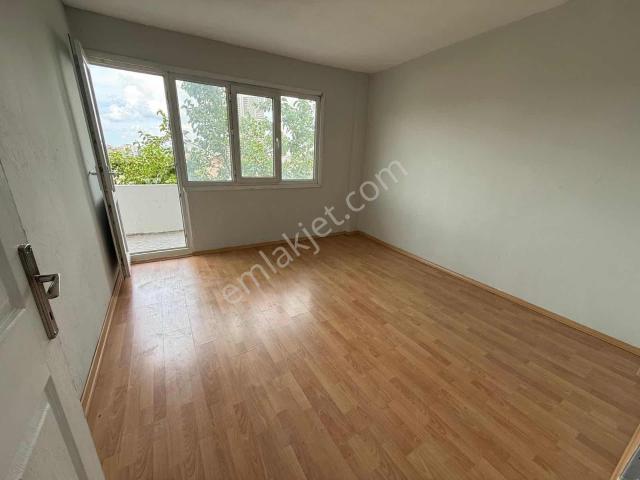 Ataşehir, İstanbul içerisinde kiralık mülk