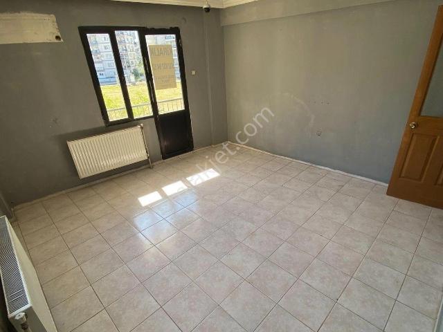 Çiğli, İzmir içerisinde kiralık mülk