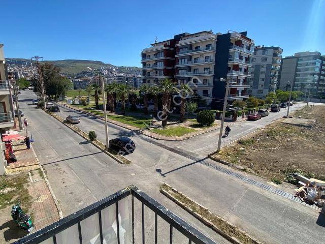 Çiğli, İzmir içerisinde kiralık mülk