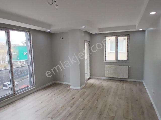 Yeniyol, Ataşehir içerisinde kiralık mülk