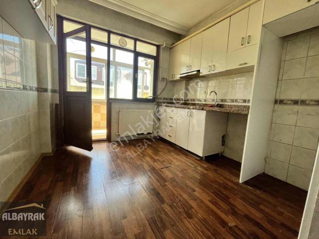 Ümraniye, İstanbul içerisinde kiralık mülk