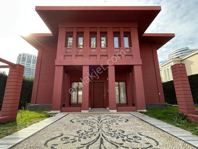 Küçükçekmece, İstanbul içerisinde satılık Daire