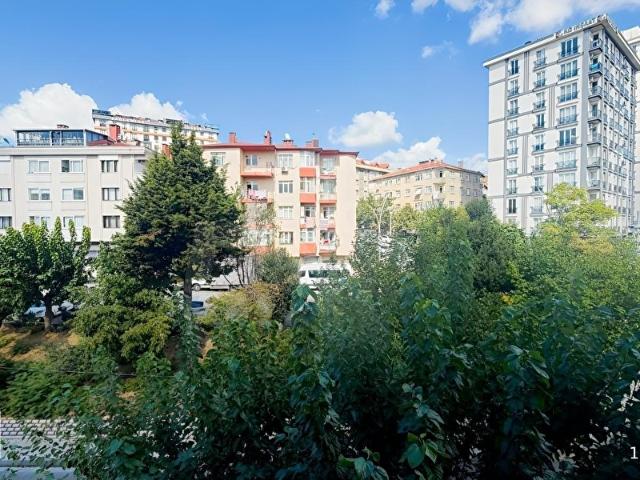 İstiklal Mahallesi, Ümraniye içerisinde satılık mülk