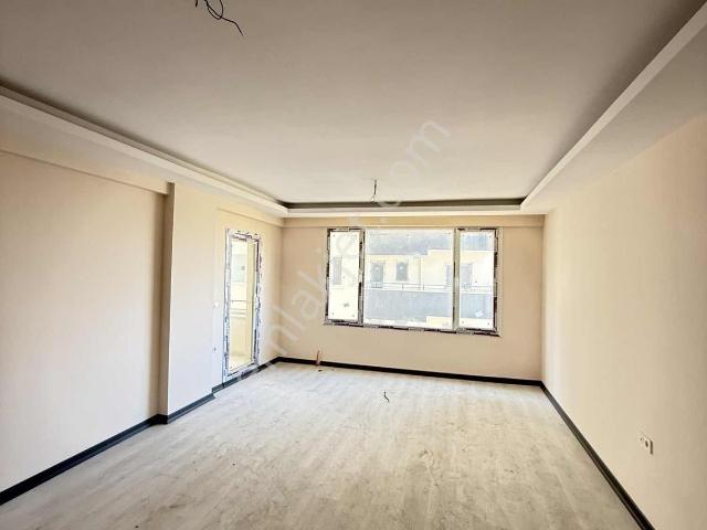 Yüreğir, Adana içerisinde satılık mülk