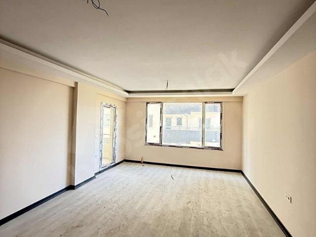 Yüreğir, Adana içerisinde satılık mülk
