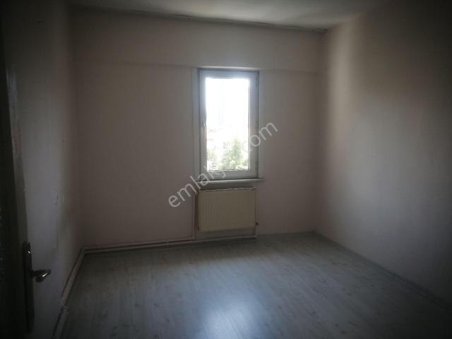 Atakent Mahallesi, Ümraniye içerisinde kiralık mülk