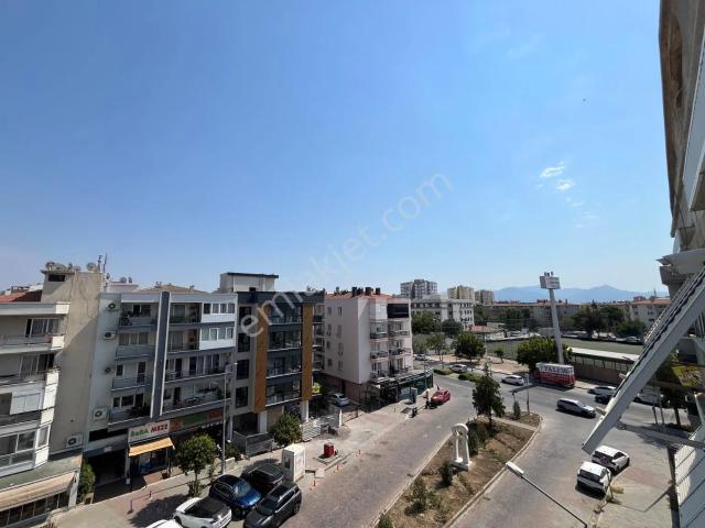 Yalı Mahallesi, Karşıyaka içerisinde kiralık mülk