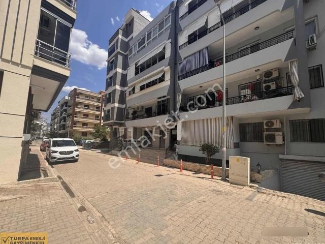 Yalı Mahallesi, Karşıyaka içerisinde satılık mülk