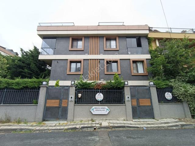 Ümraniye, İstanbul içerisinde satılık Villa