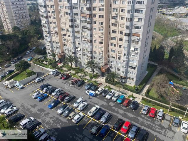 Bakirköy, İstanbul içerisinde kiralık mülk