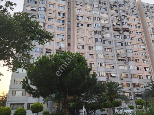 Ataköy 7-8-9-10. Kısım Mahallesi, Bakırköy içerisinde kiralık mülk