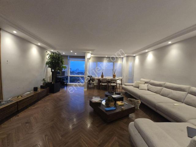 Bakirköy, İstanbul içerisinde kiralık mülk