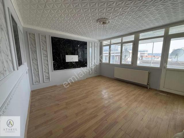 Buca, İzmir içerisinde kiralık mülk