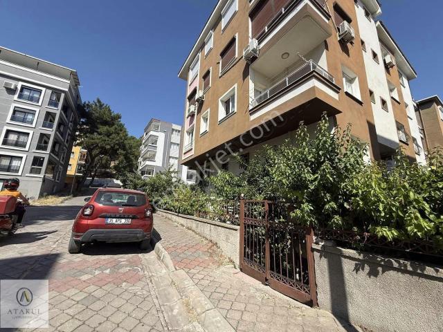 Buca, İzmir içerisinde kiralık mülk