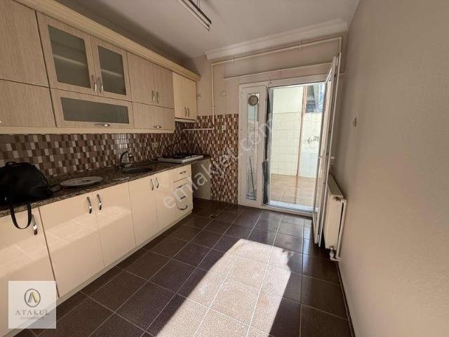 Adatepe Mahallesi, Buca içerisinde kiralık mülk